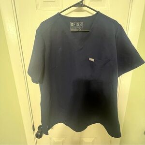 Figs Women’s Short Sleeve Scrub Top in Navy Blue